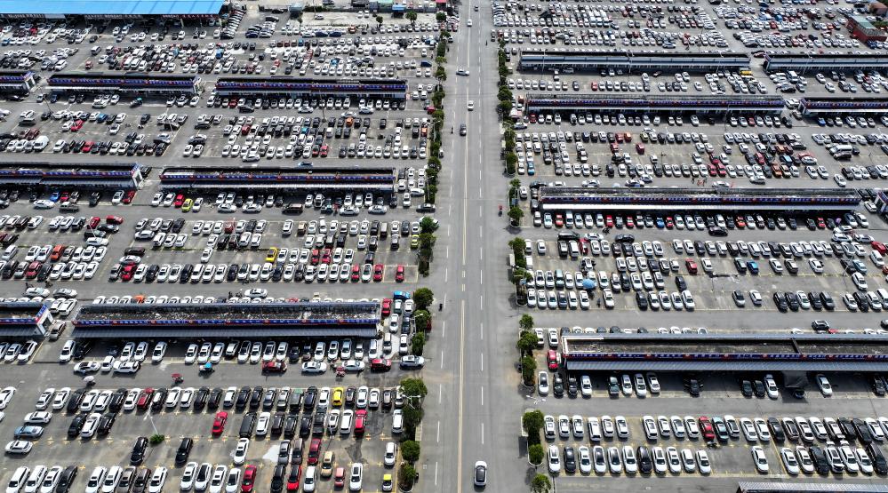 中国二手车年交易首破2000万辆 年轻力量重塑市场格局